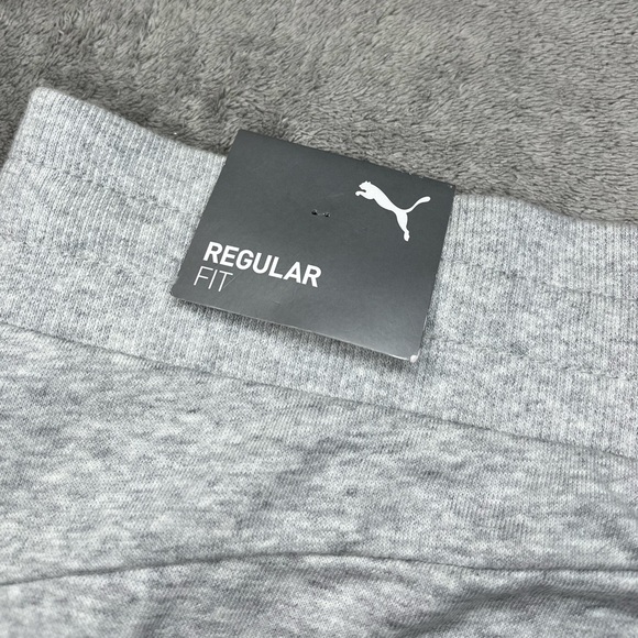 Women’s Puma shorts size XL - Picture 9 of 9